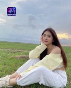 Read more about the article Péo Female Influencer on Hot51 Unveiling Charisma