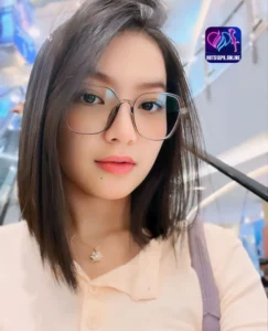 Read more about the article 𝚜𝚝𝚊𝚛 Female Influencer di Indonesia Hot51