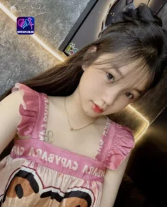 Read more about the article Kehebatan Bà Vẫn sebagai Influencer Hot51 di Indonesia