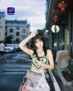 Read more about the article Just One Female Influencer on Hot51 Indonesia