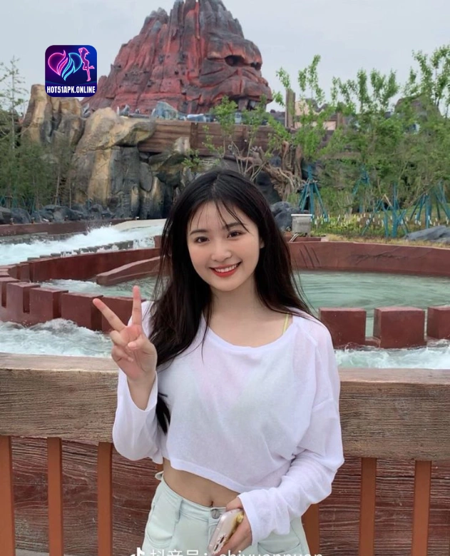 Nori Influencer Wanita Terkenal di Hot51 Indonesia 2 - Hot51 Nori HOT51APK.ONLINE