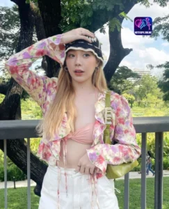 Read more about the article Pᥣs ꬶιvᧉ Influencer Wanita di Indonesia di Hot51